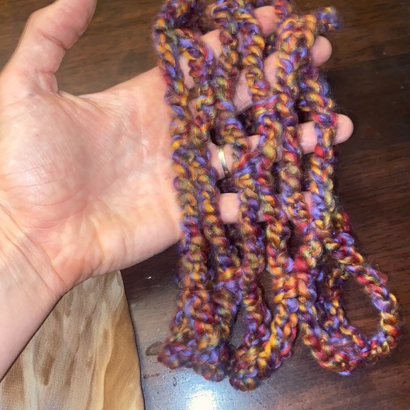 Headbands and Necklace - Picture 3 of 5